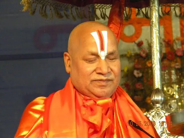 Jagadguru Sri Rambhadracharya Ji profile picture