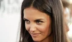 Katie Holmes profile picture