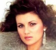 Serena Grandi profile picture